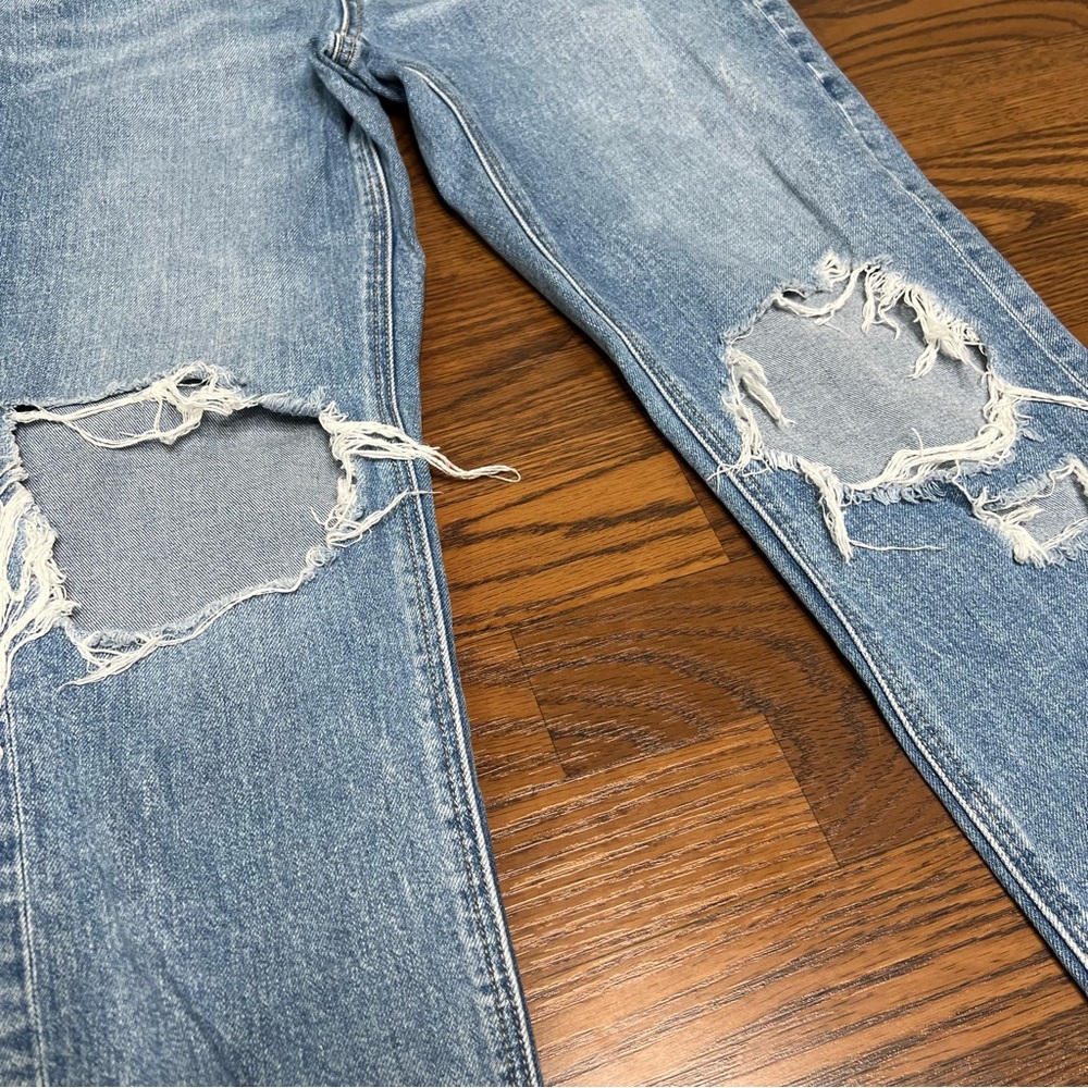 American Eagle Strigid Mom Jean size Estimated 4 - Picture 3 of 13
